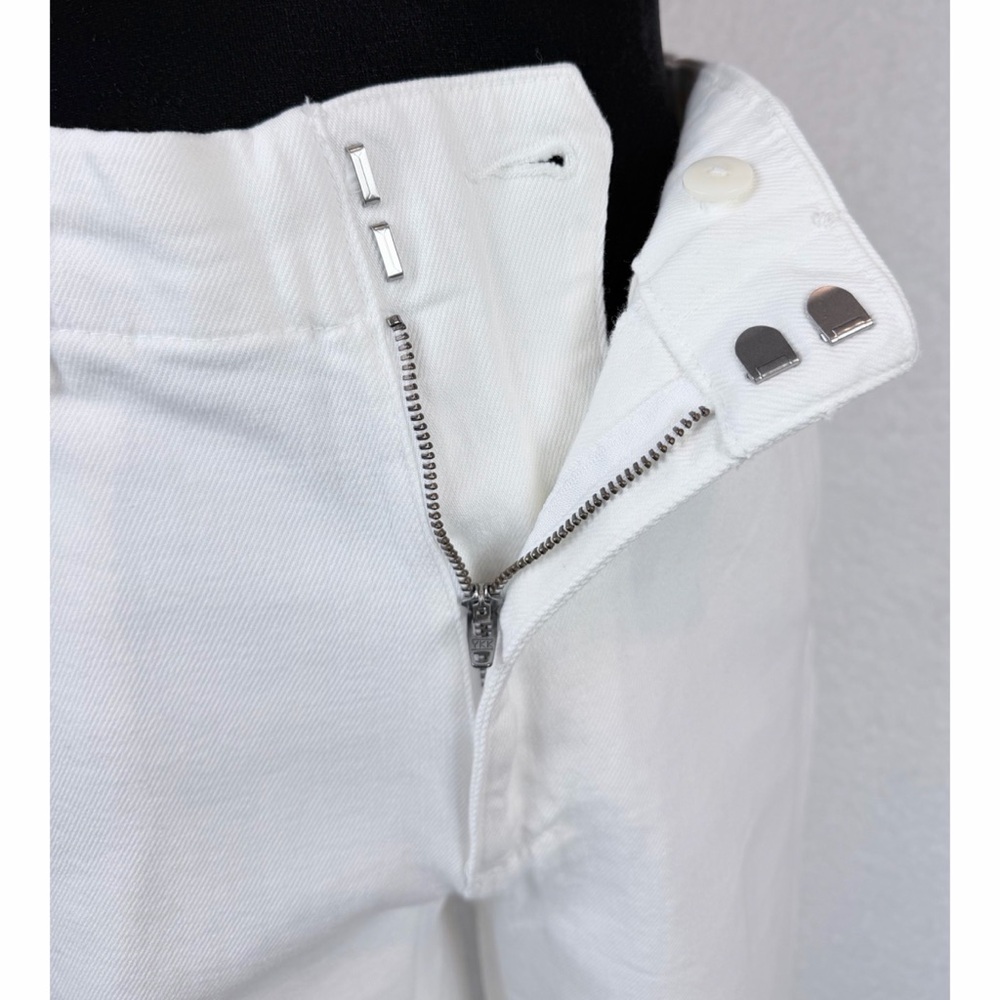 UNIQLO • White Wide-Leg High-Rise Trouser Style Jeans, XS - Picture 9 of 12